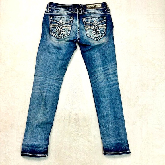 Rock Revival Low Rise Stacey Distress Glittered Pockets Skinny Jeans Size 28 - Picture 2 of 13